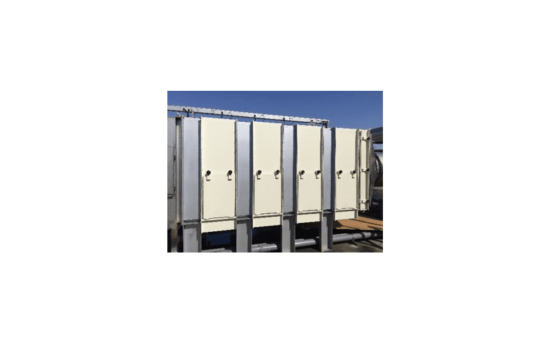 Wet electrostatic purification system